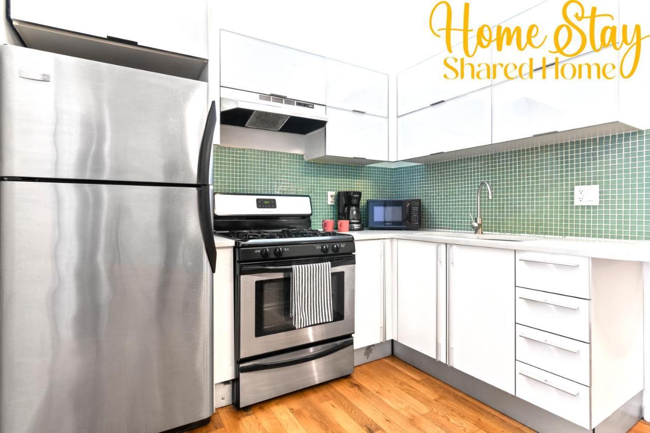 Homestay New York Exterior photo